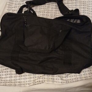 Perry Ellis Duffle Bag That Folds Up Into A Nice Handbag